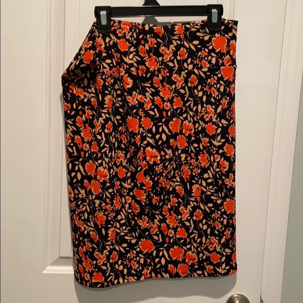Lularoe Cassie skirt